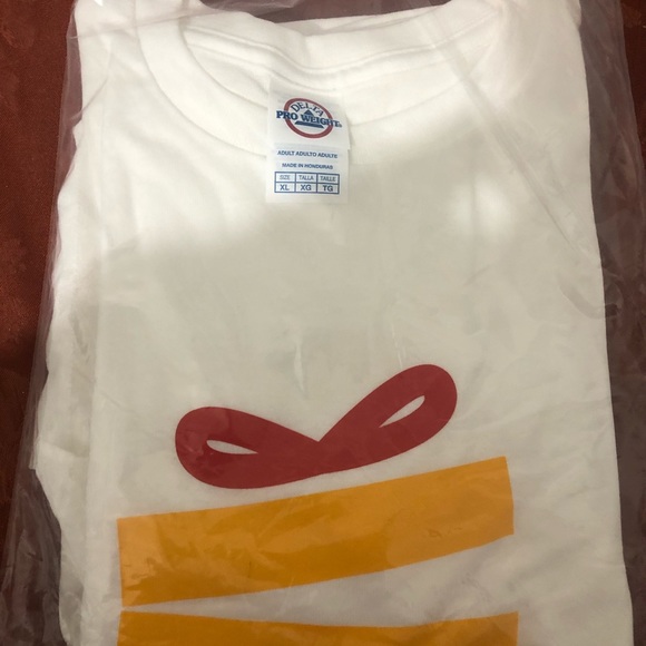 McDonald’s Christmas T-Shirts - Picture 3 of 5